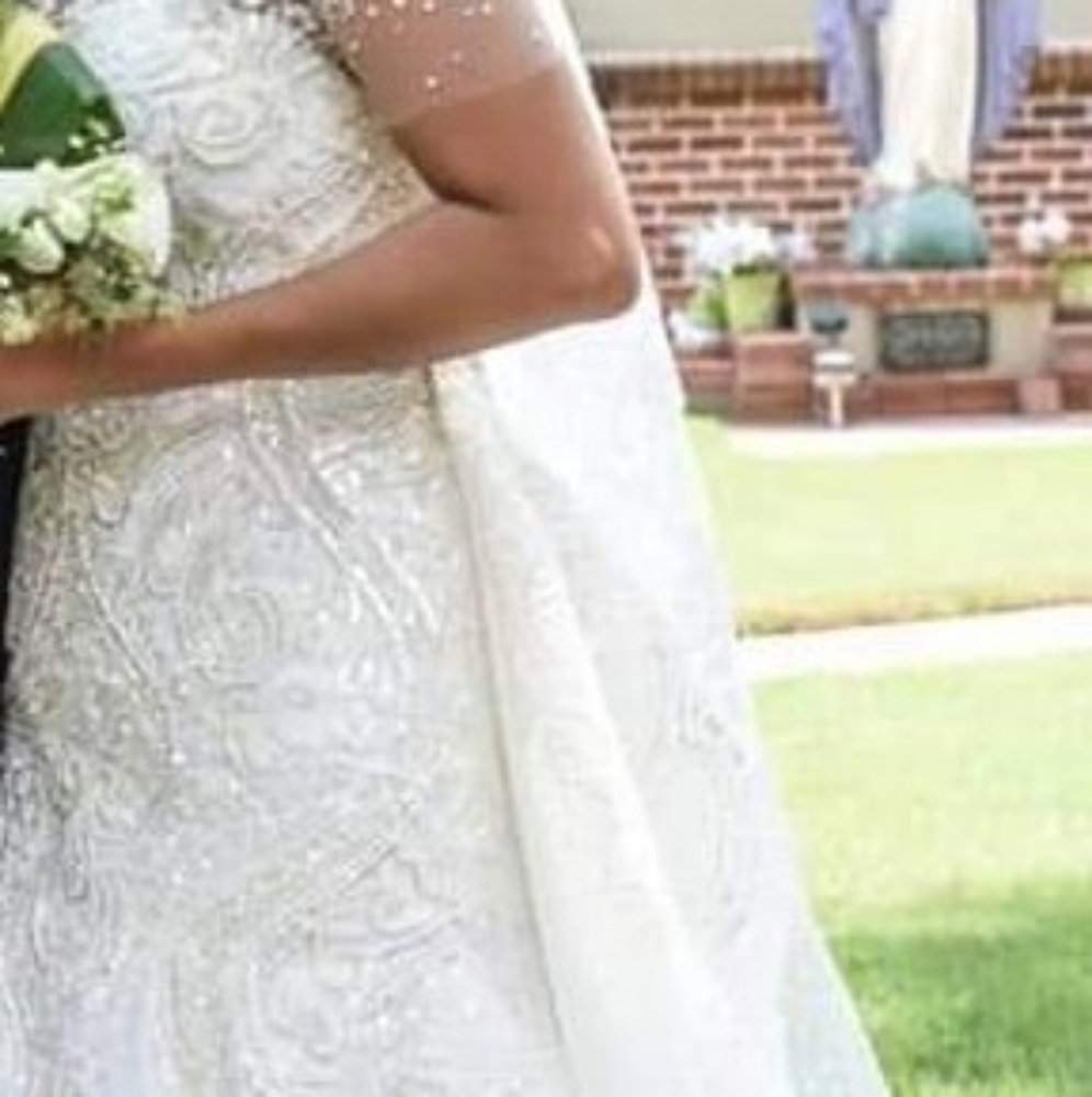 Wedding dress